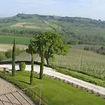 Inn Palazzone 3*
